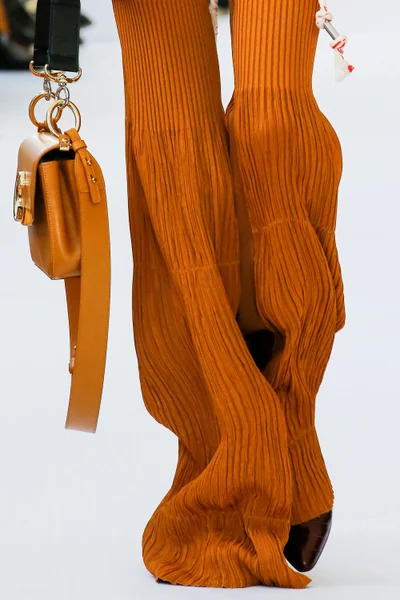 Look 56